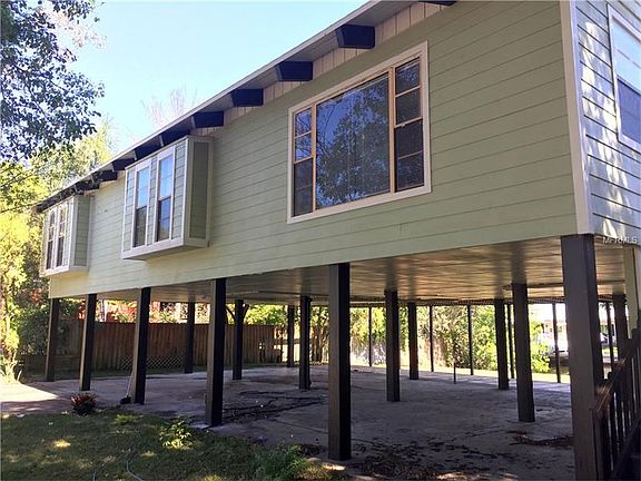 2nd image of 4040 Beach Dr SE