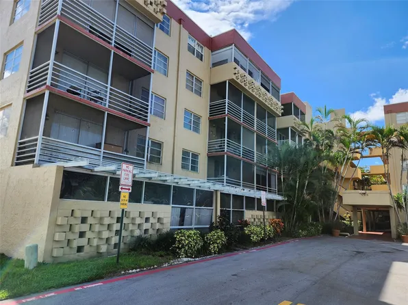 406 NW 68th Avenue #215, Plantation, FL 33317