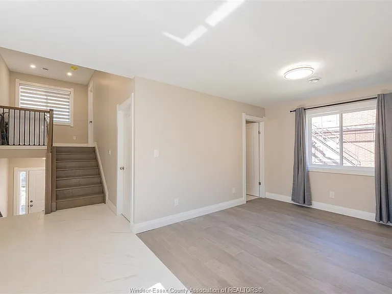 912 Hall Ave #A1 — Photo 3