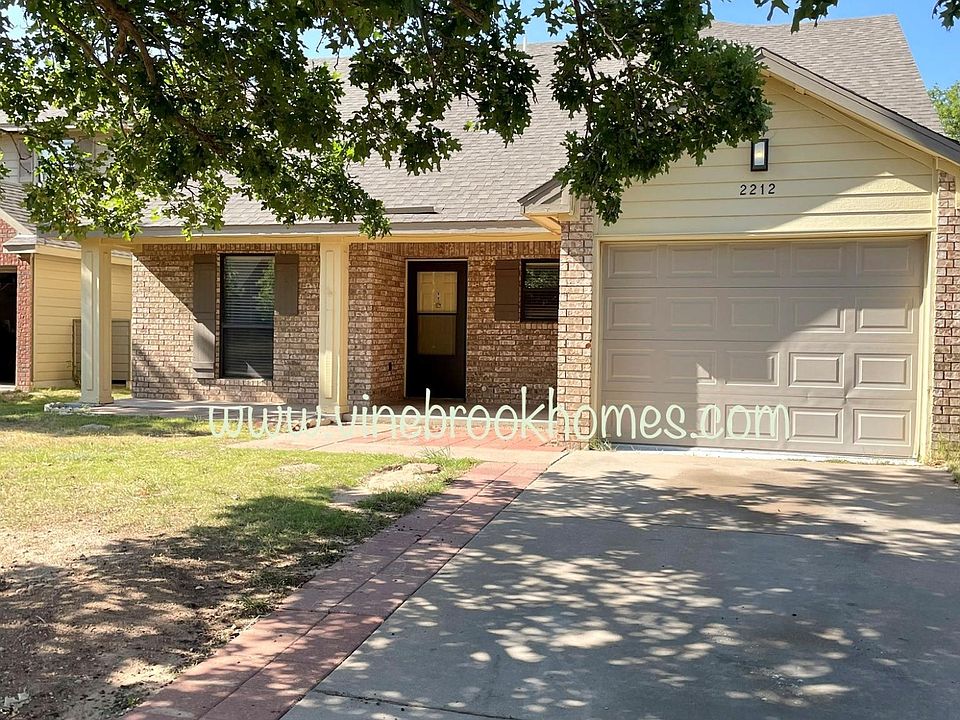 1st image of 2212 Zia Ct