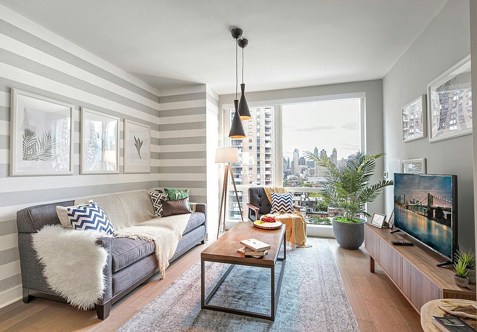 1st image of 450 W 42nd St APT 20P