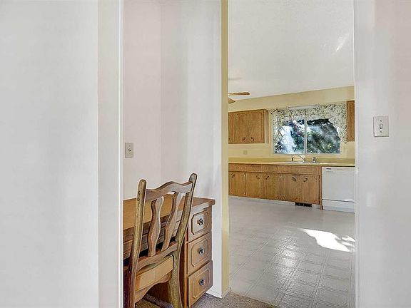 5th image of 11829 N 96th St