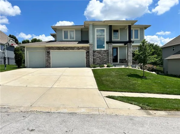 9543 N Kentucky Ave, Kansas City, MO 64157