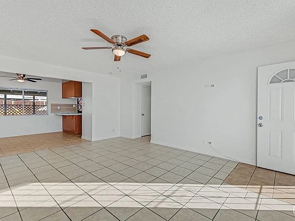 5th image of 1930 Stillman Ave