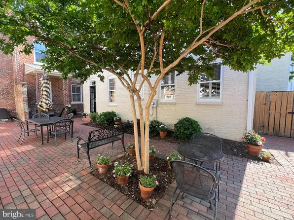 1012 Prince St APT 2, Alexandria, VA 22314