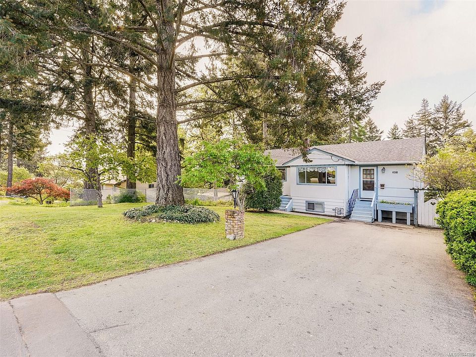 1st image of 361 Cotlow Rd