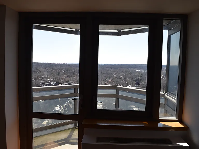 11201 Queens Blvd #21E — Photo 3