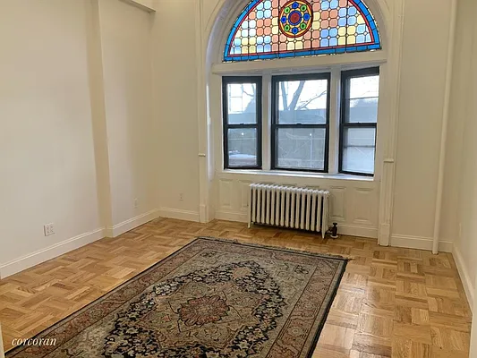 Rented by Corcoran | media 7