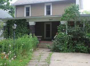 807 12th St, Boone, IA 50036