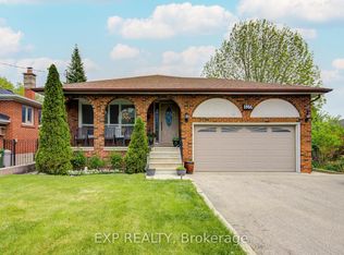 593 A Scarlett Rd N, Toronto, ON M9P2S6