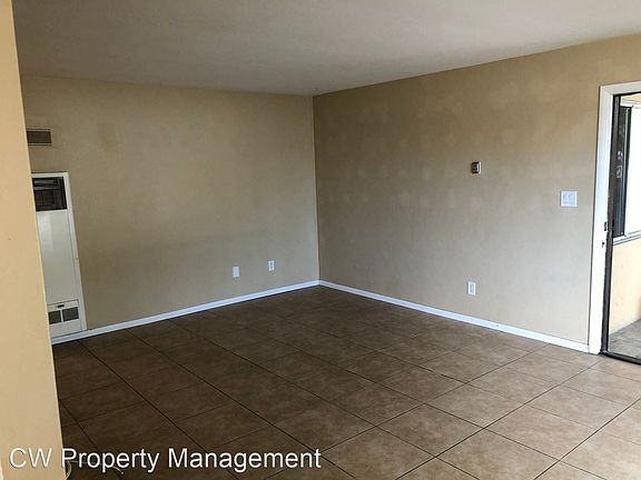 5th image of 4402 Dawes St