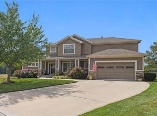 1917 SW Sage Canyon Rd, Lees Summit, MO 64082