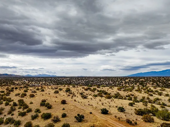 401 Red Rock Rd, Cerrillos, NM 87010