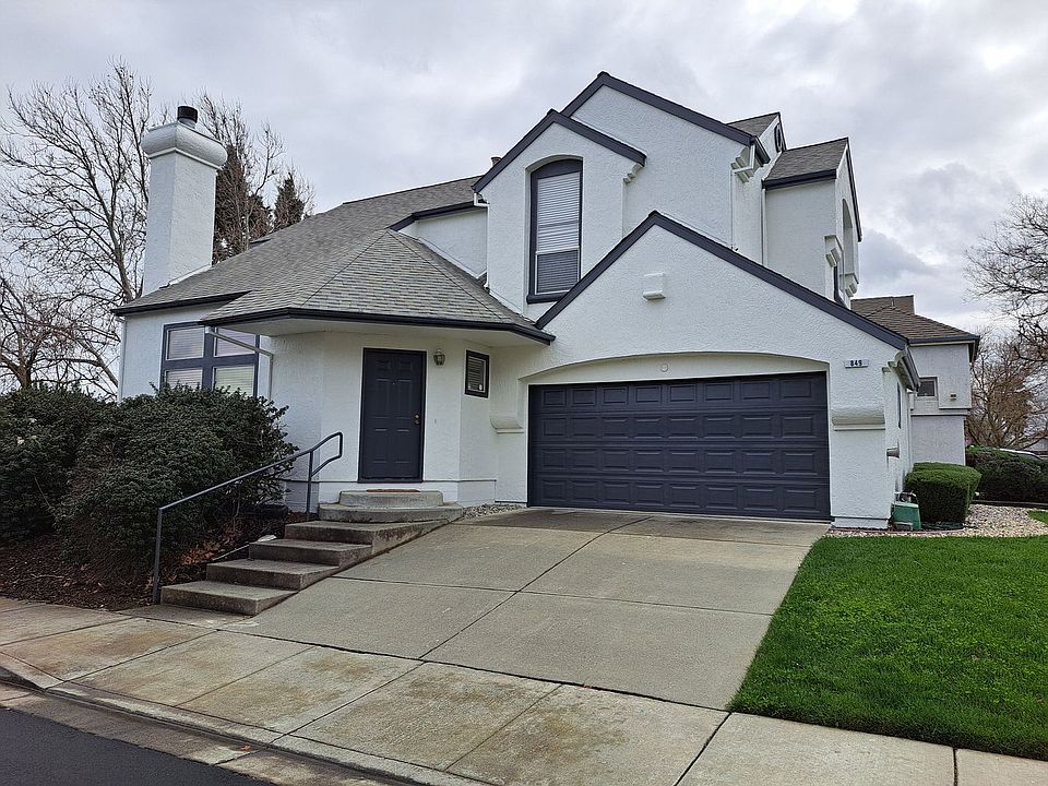 1st image of 849 Chateau Cir