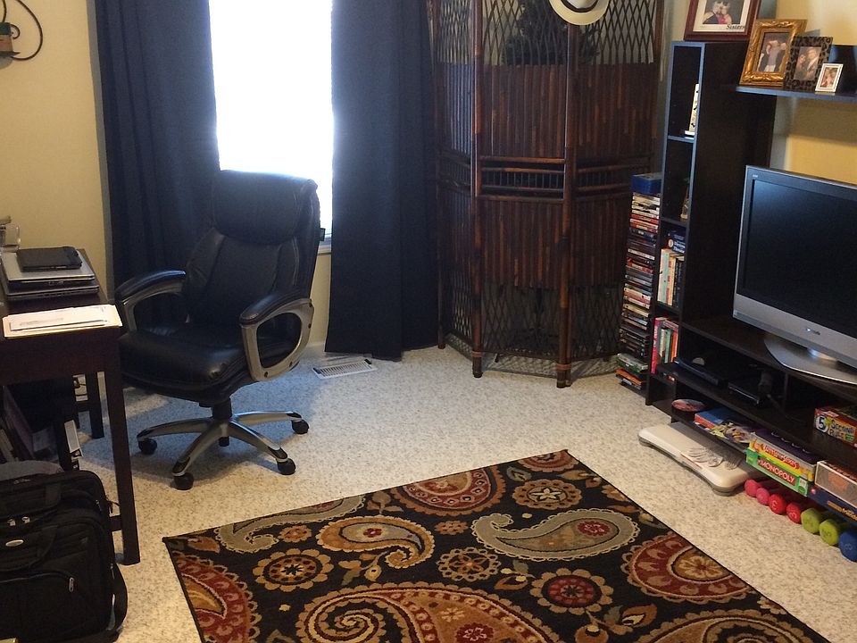 1st image of 660 Cross Creek Dr W APT Aa2