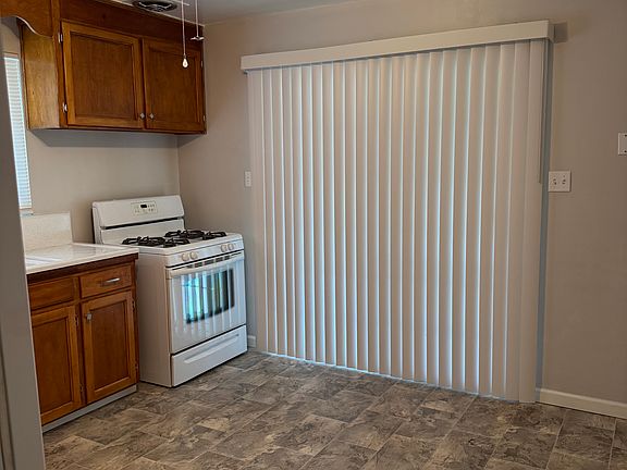 5th image of 426 Cowell Ave #1