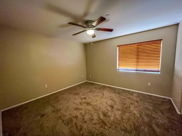 853 W Calle Barbitas — Photo 23