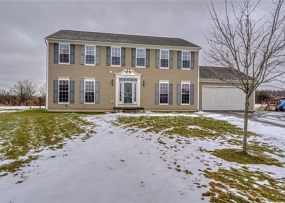 1st image of 1518 Emma Ln