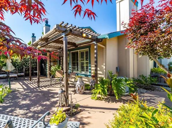 1586 London Circle, Benicia, CA 94510