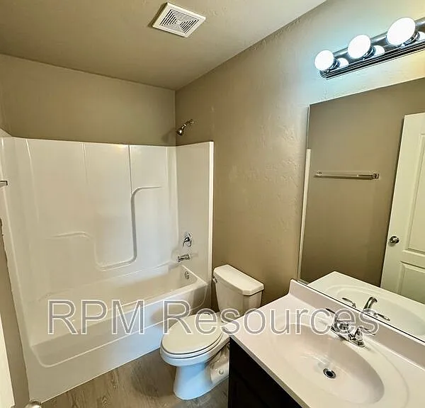 2705 Sugar Pine Dr — Photo 6