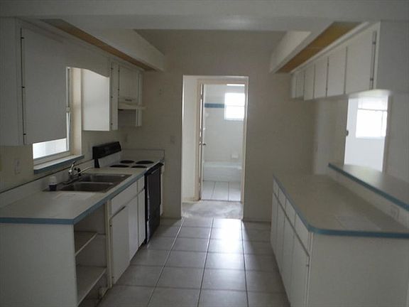 4th image of 3116 Tusket Ave