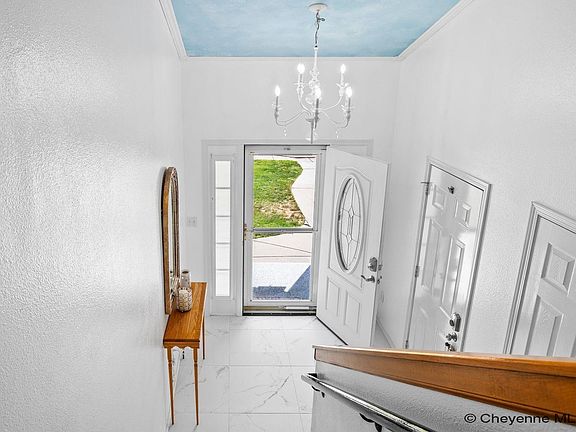 3rd image of 931 Centennial Dr
