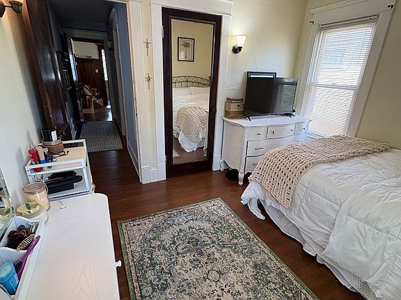 4th image of 15 Elmview Pl