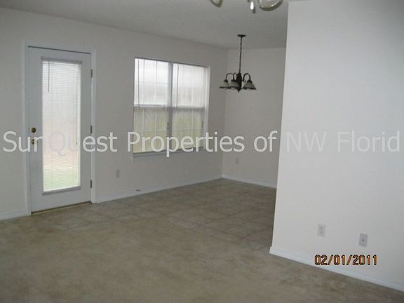 3rd image of 5149 Victoria Dr