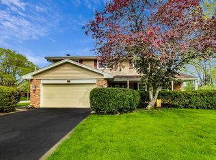 2007 N Chestnut Ave, Arlington Heights, IL