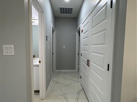 5th image of 5600 Northwestern Ave #1