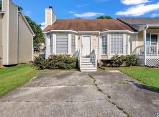 356 Jamestown Manor Dr, Gardendale, AL 35071