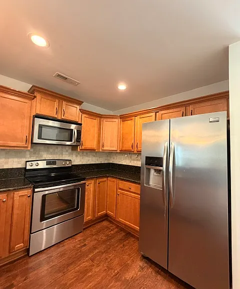 925 Corison Loop — Photo 11