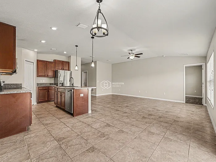 2025 Broad Winged Hawk Dr — Photo 8