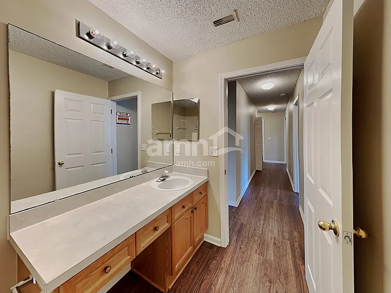 3353 Chapel Ct — Photo 17
