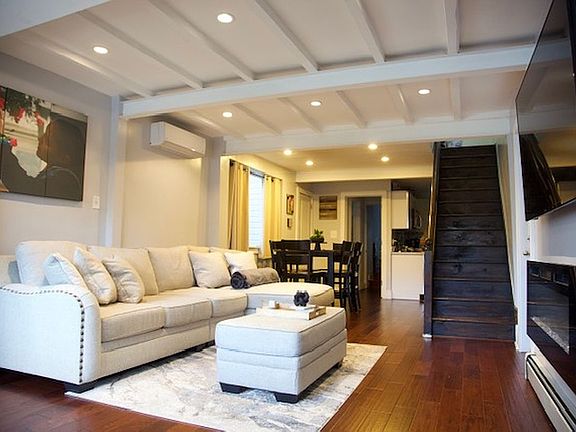4th image of 436 W 259th St Unit Penthouse