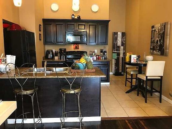 3rd image of 2613 Dryades St