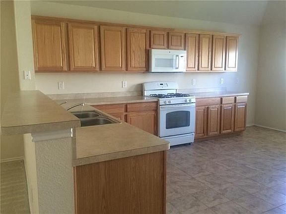 3rd image of 2132 Cedar Park Dr