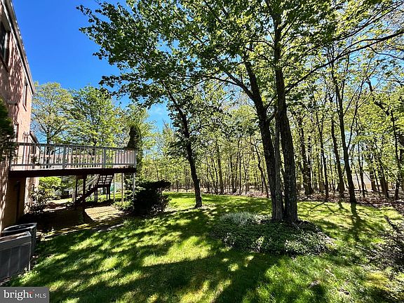5th image of 1048 Bishop Walsh Rd