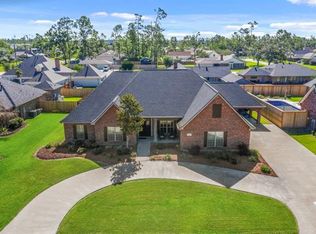 1004 Laura Cir, Sulphur, LA 70663