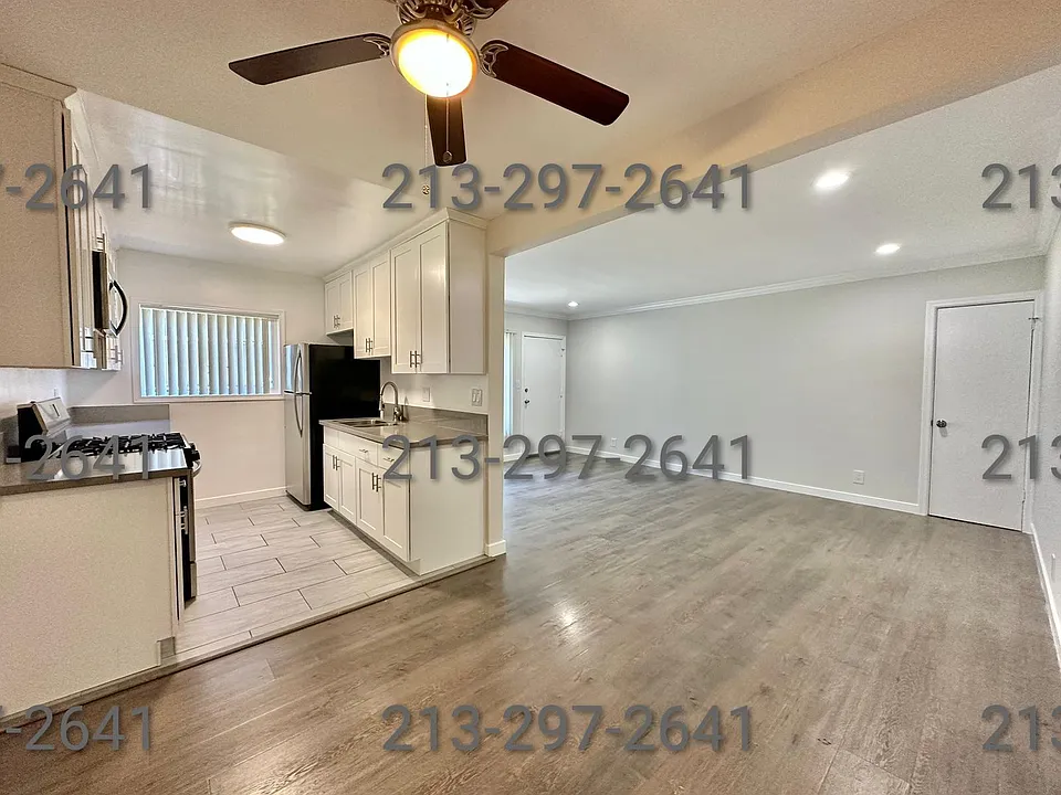 5742 Waring Ave #3
