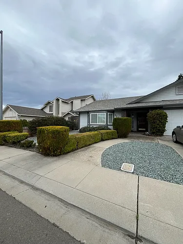 1144 May Ave Photo 1