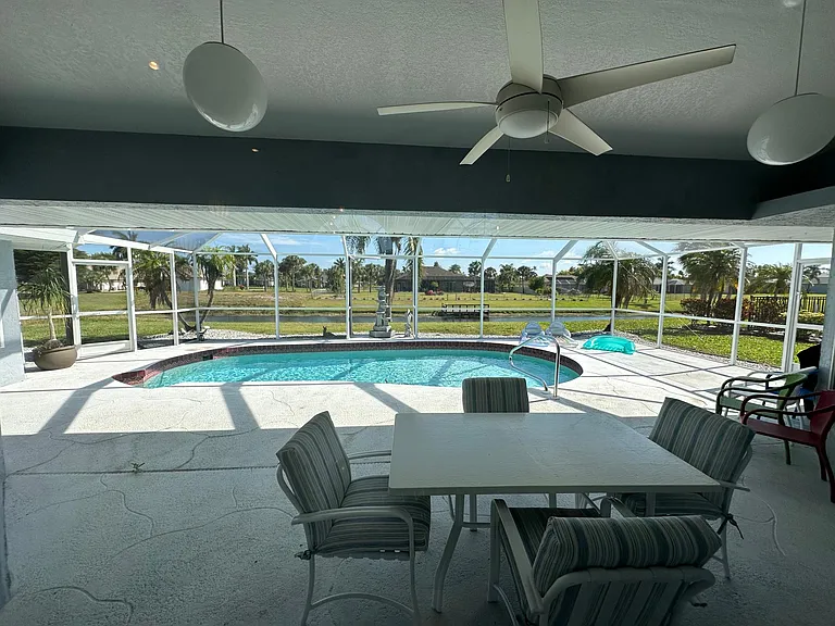 603 Rotonda Cir — Photo 42