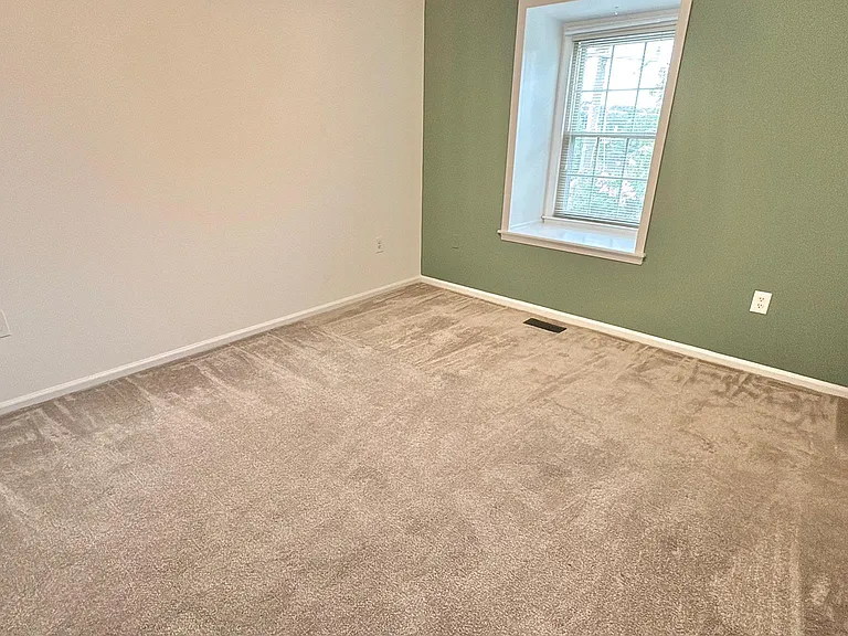 5111 Heritage Ln — Photo 40