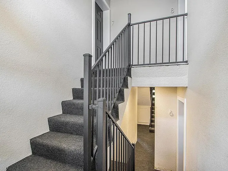 2416 Texel Dr N #3 — Photo 11