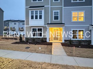 1714 Burgundy Park Dr, Apex, NC 27502