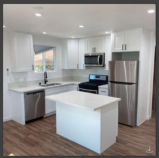 1st image of 10053 Babbitt Adu Ave