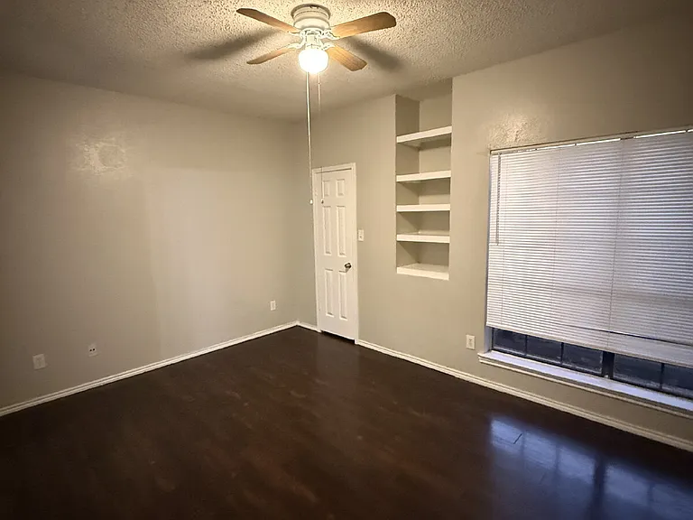 9601 Forest Ln #516 — Photo 11