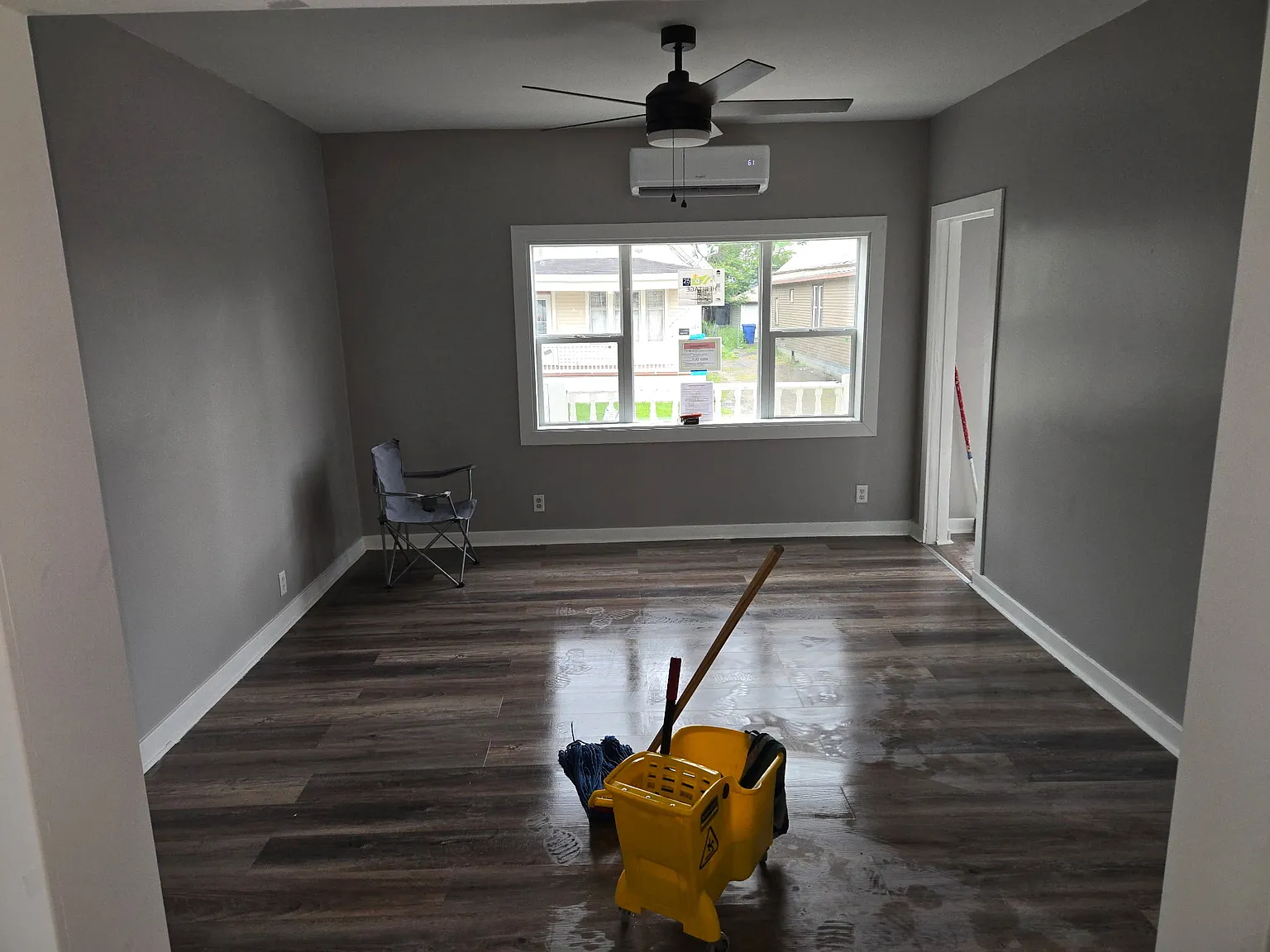 1 bed, 1896 sqft, $1,200 — Photo 3
