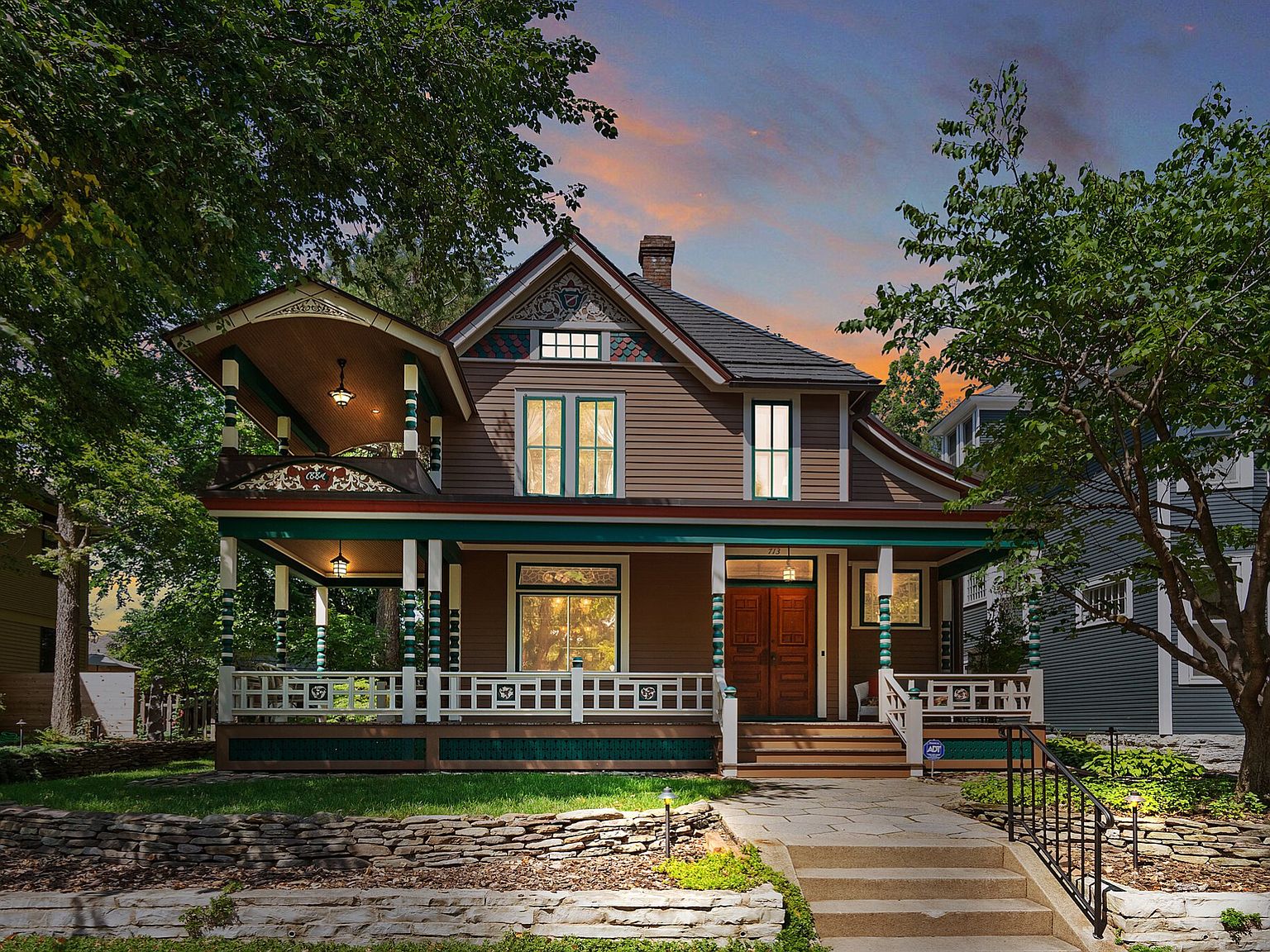 713 Lincoln Ave, Saint Paul, MN 55105 Zillow
