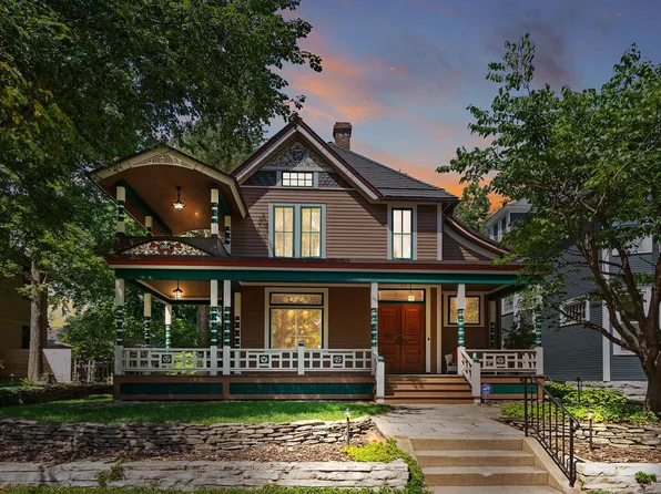 713 Lincoln Ave, Saint Paul, MN 55105